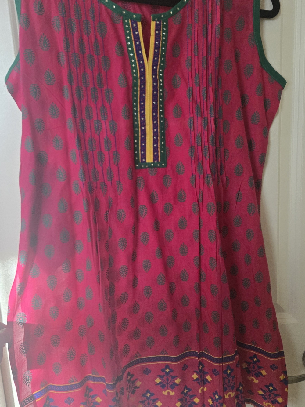 Women's Pink Printed Sleeveless Tunic Top
